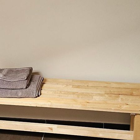 Schoene Zimmer Am Langenselbolder Dreieck A 45 A 66 Neuberg Exterior foto