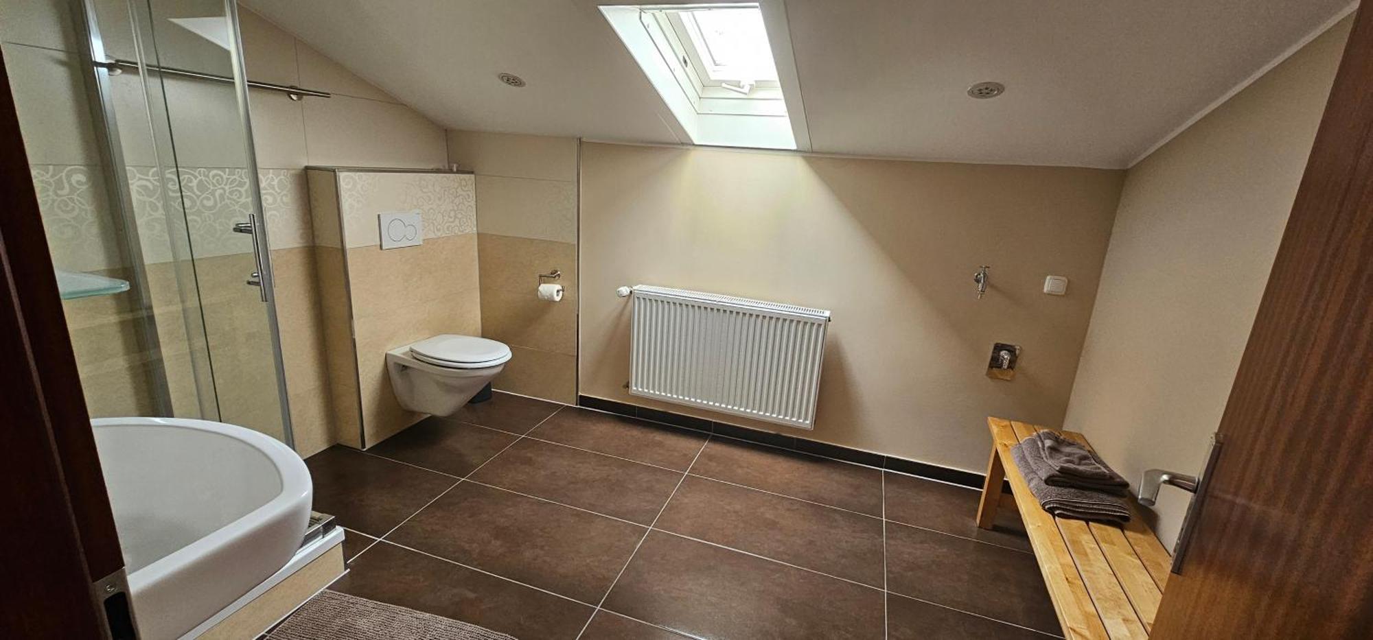Schoene Zimmer Am Langenselbolder Dreieck A 45 A 66 Neuberg Exterior foto